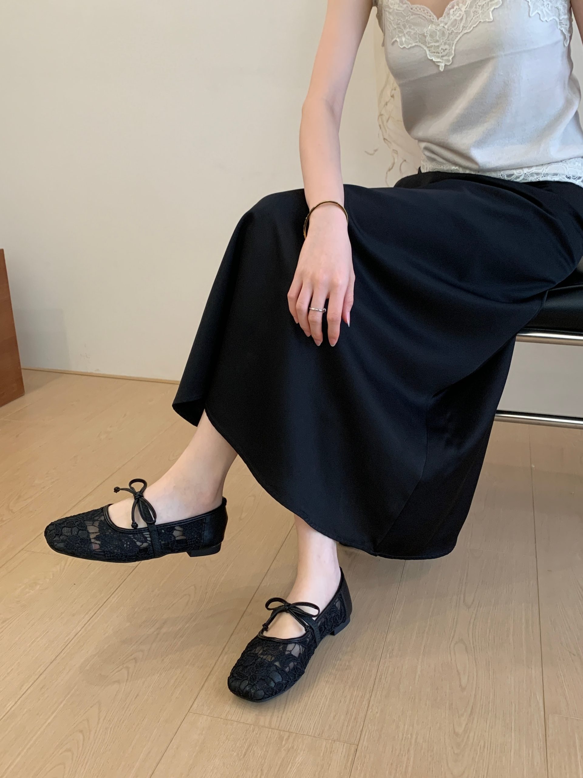 Fairy Lace Hollow Mary Jane Shoes Flat Square Toe Bow Ballet Shoes Slip-On Granny Shoes - Image 3